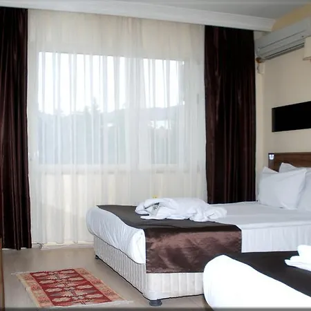 Grand Sevgi פמוקלה