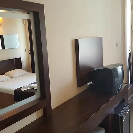 מלון Grand Sevgi פמוקלה