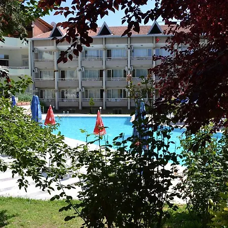 מלון Grand Sevgi 4*